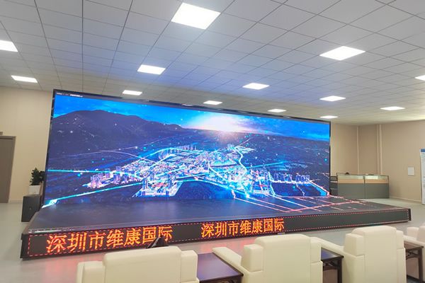 100平方的舞臺要多大的LED顯示屏？
